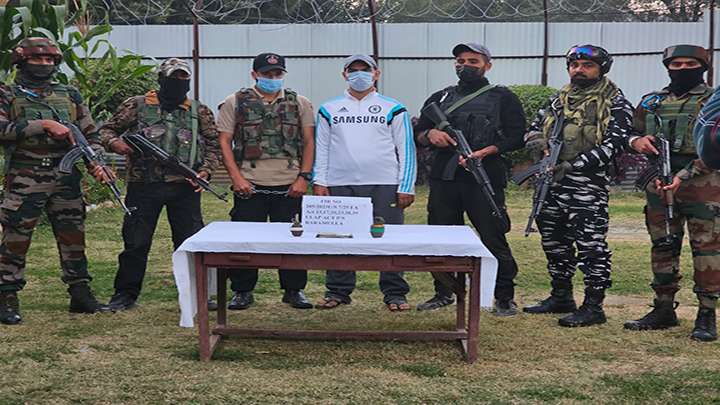 LeT Militant associate held in Baramulla, arms and ammunition recovered:- Police