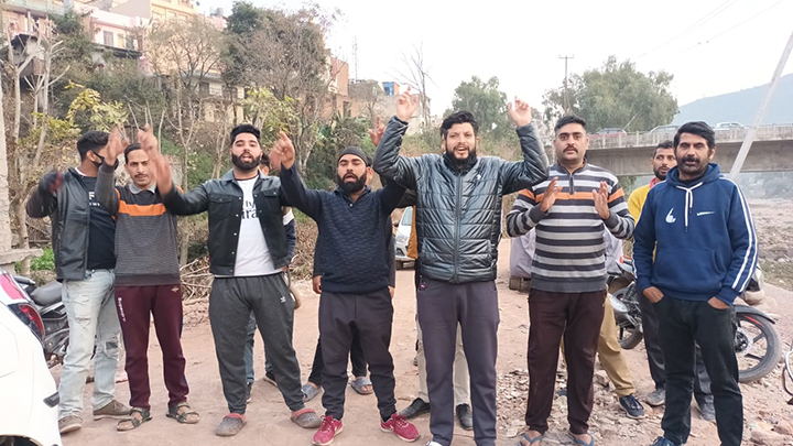 Rajouri Narban bridge road awaited for Compeliton, Local anguish stages protest against authorities