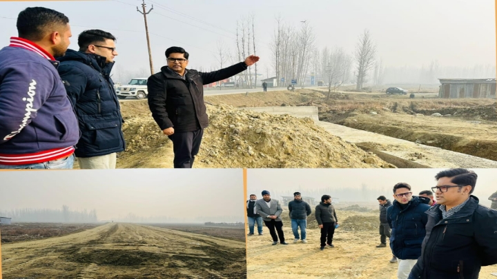 DC Bandipora Assesses Progress on Ring Road Construction at Sumbal Bandipora