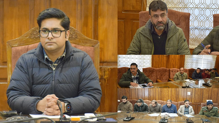 DC B’pora reviews preparations for forthcoming Armed Forces Flag Day.