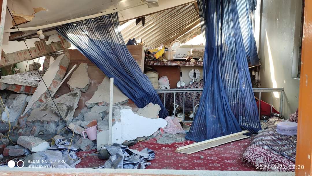 Tragedy in Budgam: Geyser Explosion Claims Life of Father, Injures Wife and Son