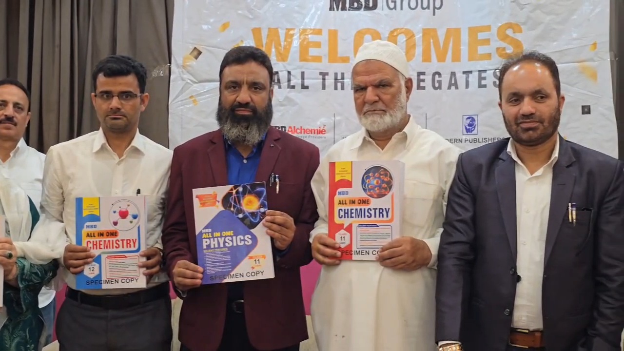 MBD Group Unveils Science Stream Books for Classes 9th-12th in Jammu & Kashmir
