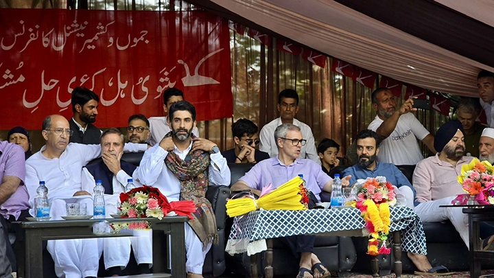 “Welcome step”: Omar Abdullah on reports JeI to contest J&K polls