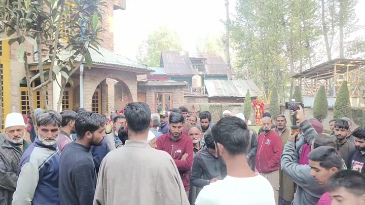 Budgam doctor’s family terms Ganderbal terror attack ‘cowardly’ act