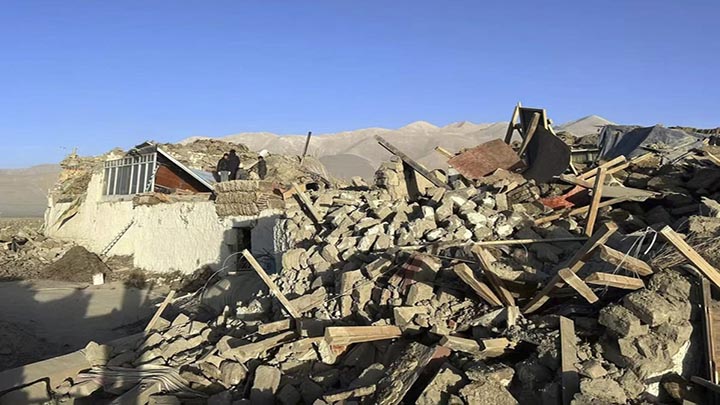 32 dead as 7.1 magnitude earthquake strikes Nepal-Tibet border
