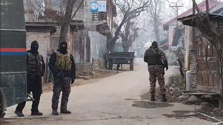 Sopore Encounter: Soldier injured as fresh firing resumes