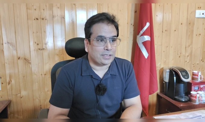 Liquor Ban in J&K: Tanvir Sadiq Calls for Stakeholder Involvement