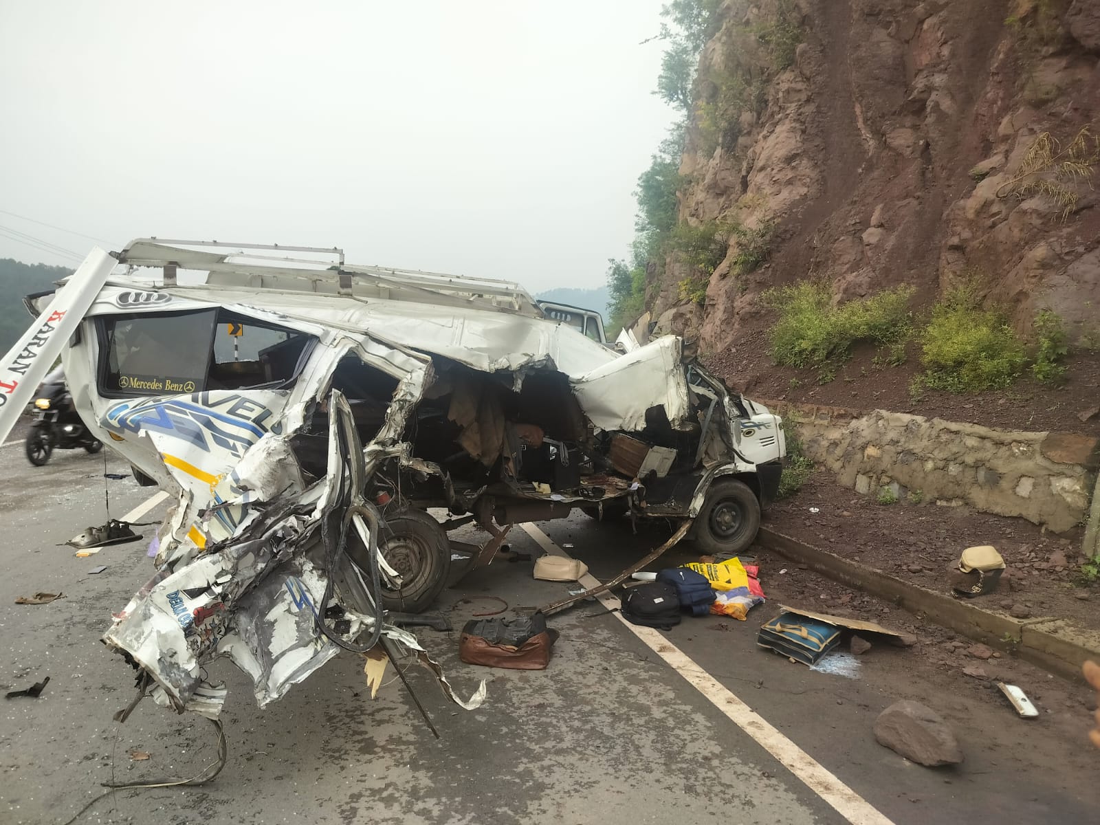 Two Killed, Nine Injured in Rajouri Road Accident