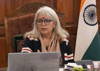 DC Bandipora Chairs Meeting on Preparations for Census 2027
