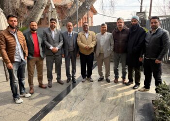GRGI Chairman Sanjay Jindal & Vice Chairperson Mrs. Indu Jindal Meet Kashmir Dignitaries in Srinagar