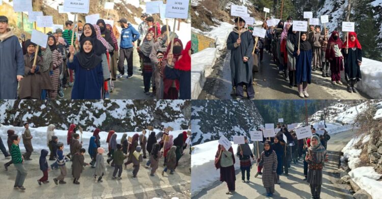 Snow Can’t Silence Sacrifice: Kundian Pays Emotional Tribute to Pulwama Martyrs