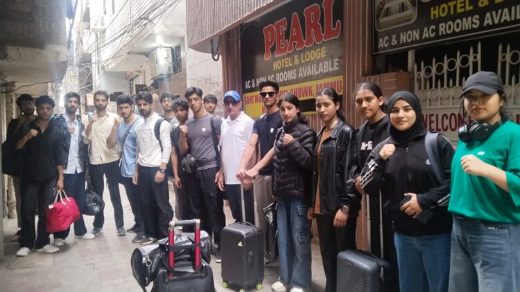 Kashmir wins 19 medals at J&K UT Boxing Championship in Jammu
