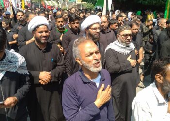 Black Flags, Sabeels Line Route as Thousands Commemorate 8th Muharram in Srinagar